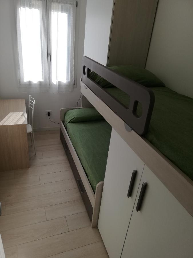 Nuovissimo Appartamento Con Terrazza Алгеро Екстериор снимка