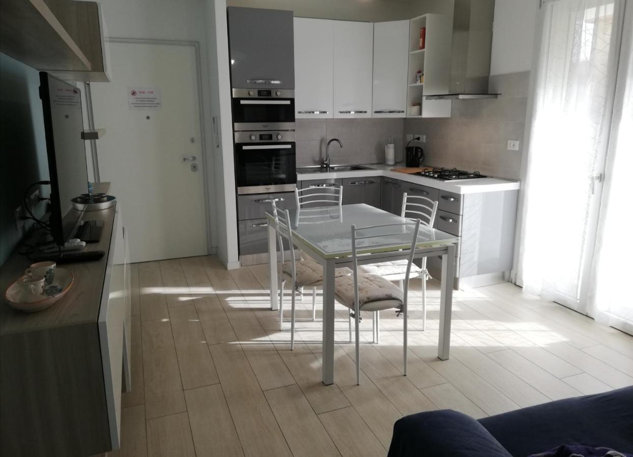 Nuovissimo Appartamento Con Terrazza Алгеро Екстериор снимка