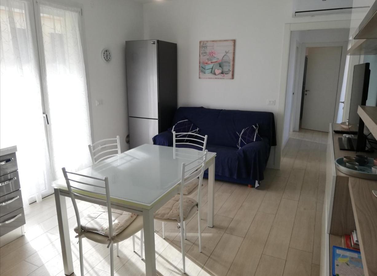 Nuovissimo Appartamento Con Terrazza Алгеро Екстериор снимка